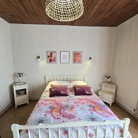 Confortable En Dordogne - Fr-1-616-521 Saint-Rabier